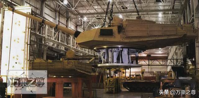 M1A2坦克的采购与使用过程1350万美元一辆的废铁对岸(图2)